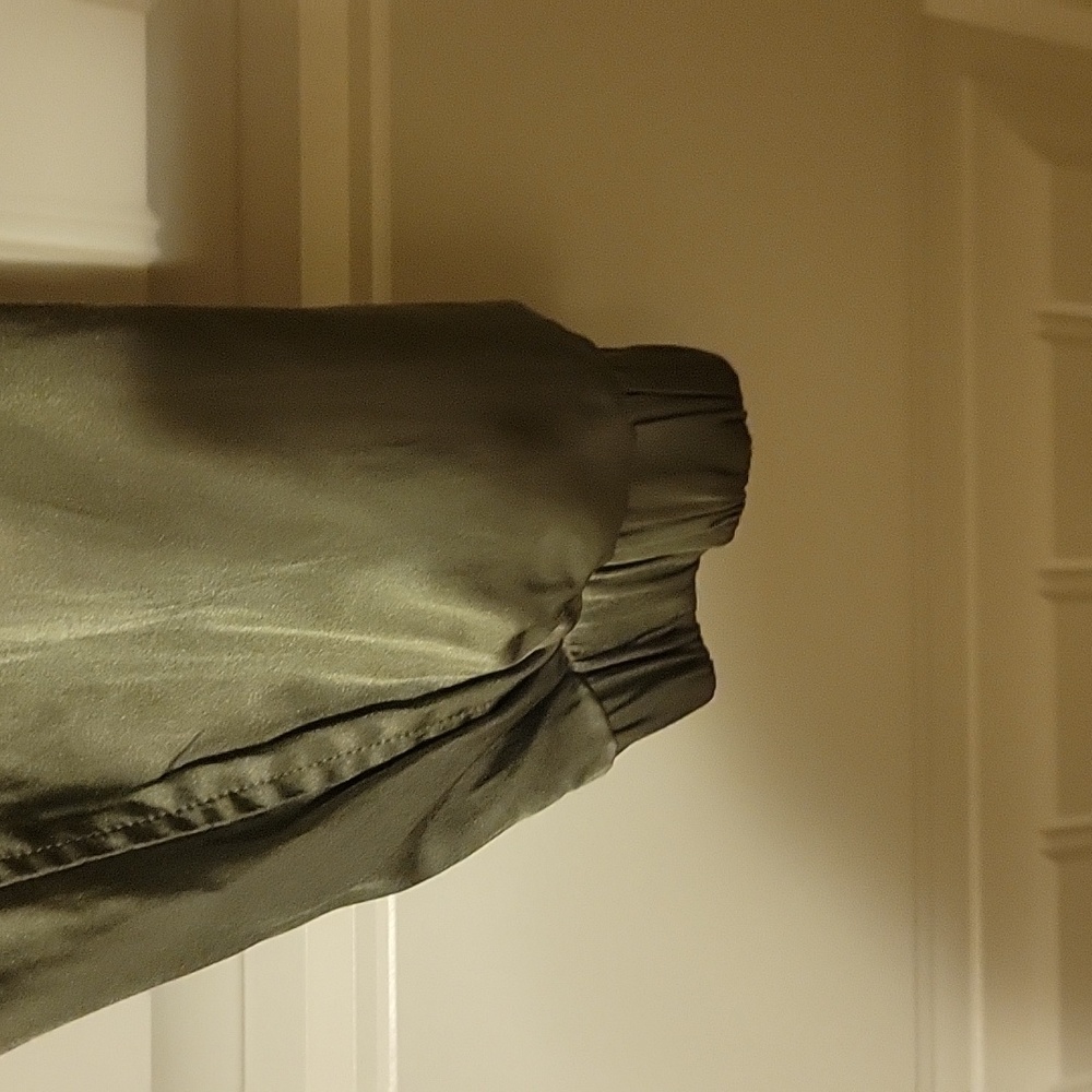 Army Green Silky Drawstring Pants, Elastic Drawst… - image 3